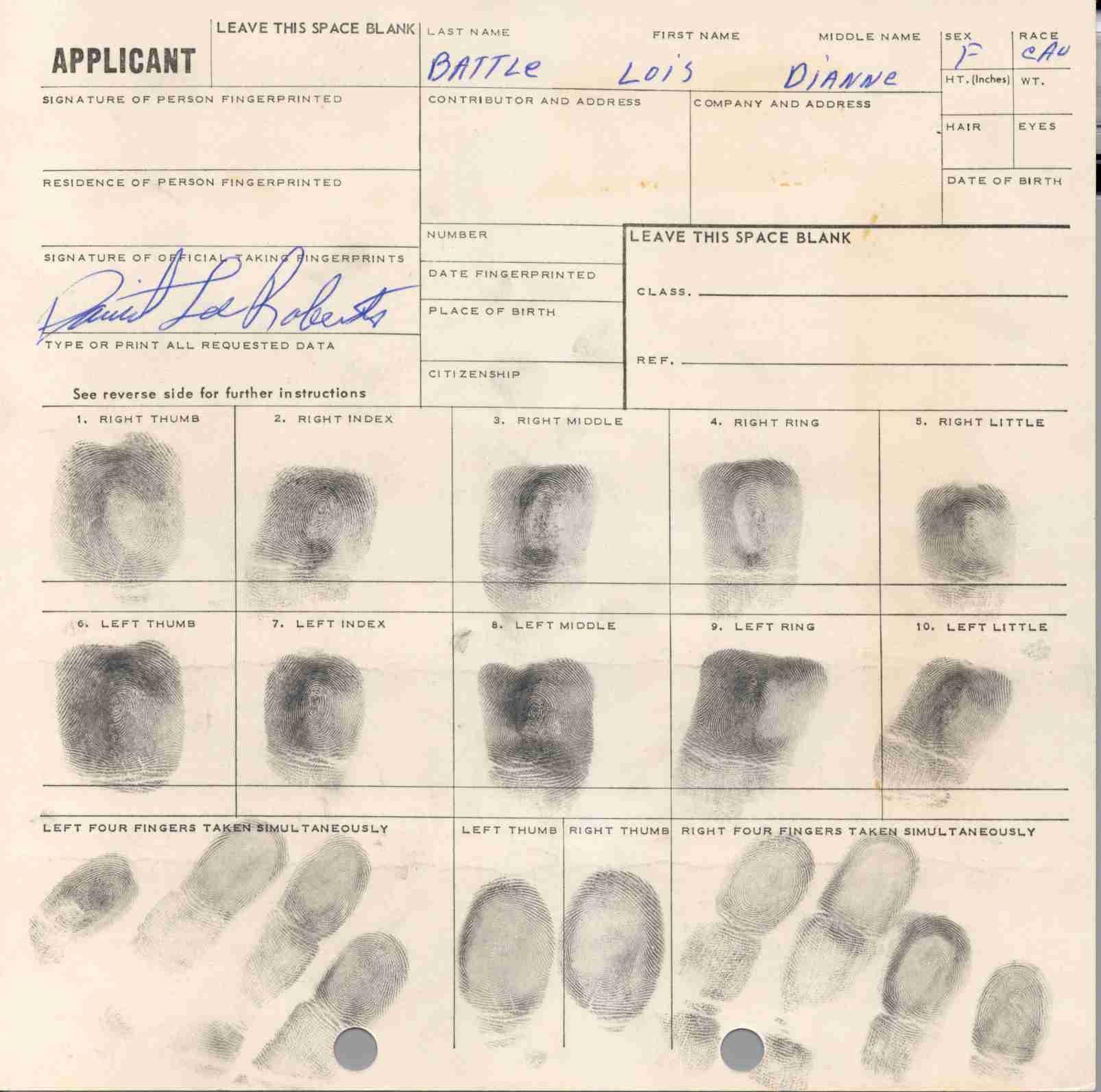 lois dianne battle fingerprint card.jpg
